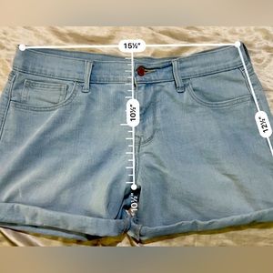 Woman’s Jean Shorts